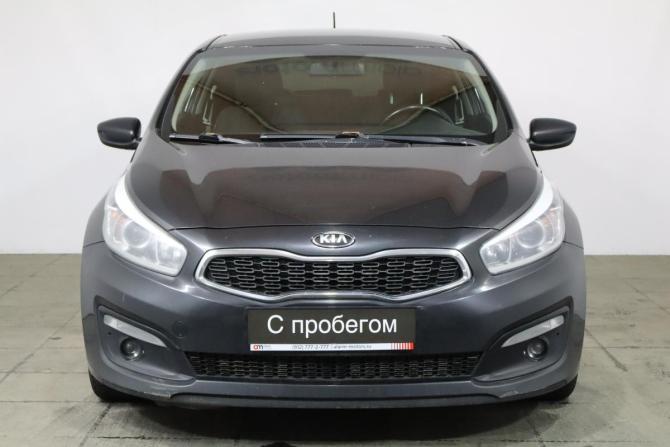 Kia Ceed II Рестайлинг с пробегом 2016 года, цена 999 000 рублей, 211000 км, хэтчбек, Автокод Объявления