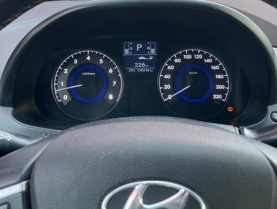Hyundai Solaris I Рестайлинг Ростов-на-Дону  - изображение 11