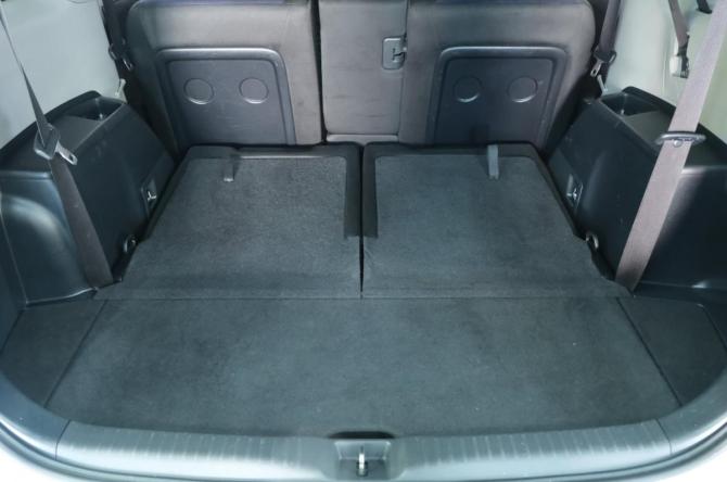 Toyota Wish II Рестайлинг с пробегом 2017 года, цена 1 899 000 рублей, 85500 км, минивэн, Автокод Объявления