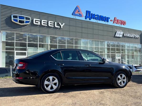 Skoda Octavia III (A7) Рестайлинг с пробегом 2017 года, цена 1 770 000 рублей, 148354 км, лифтбек, Автокод Объявления