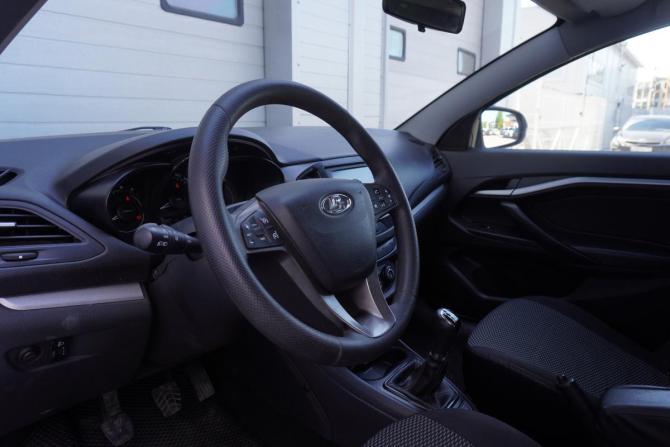 Lada (ВАЗ) Vesta I с пробегом 2017 года, цена 765 000 рублей, 76500 км, седан, Автокод Объявления