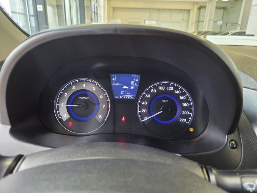 Hyundai Solaris I Саратов  - изображение 21