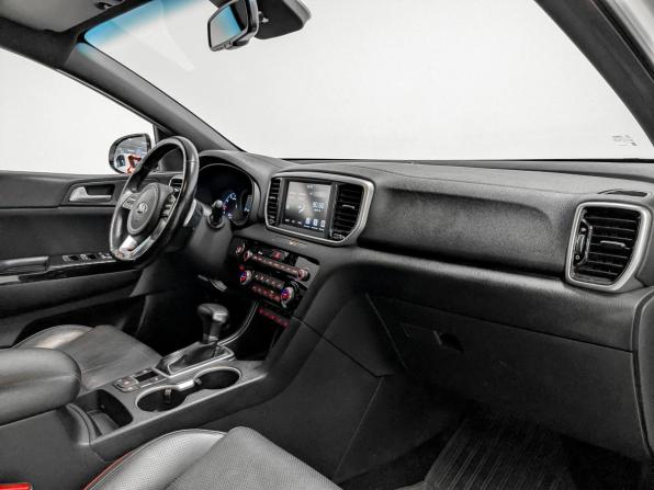 Kia Sportage IV Рестайлинг с пробегом 2020 года, цена 2 350 000 рублей, 143600 км, внедорожник, Автокод Объявления
