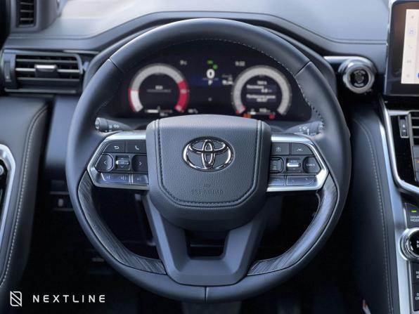 Новый Toyota Land Cruiser 300 Series 2025 года, цена 17 690 000 рублей, внедорожник, Автокод Объявления