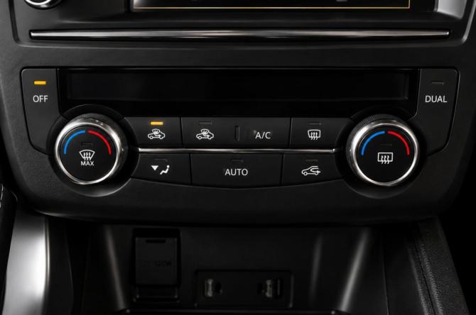 Renault Kadjar I с пробегом 2017 года, цена 1 719 000 рублей, 50000 км, внедорожник, Автокод Объявления