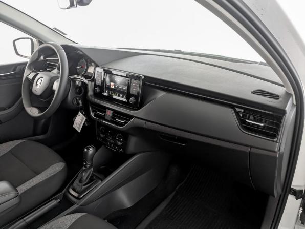 Skoda Rapid II с пробегом 2021 года, цена 1 225 000 рублей, 216592 км, лифтбек, Автокод Объявления