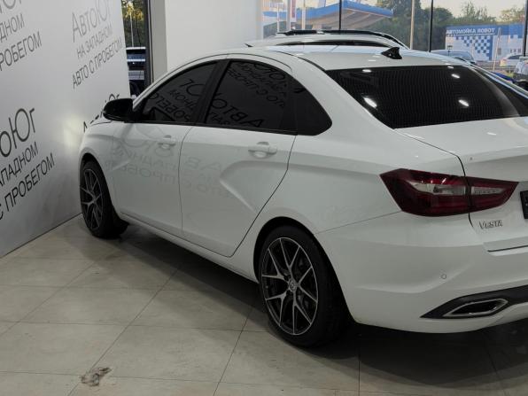 Lada (ВАЗ) Vesta I Рестайлинг (NG) с пробегом 2024 года, цена 1 349 000 рублей, 44500 км, седан, Автокод Объявления