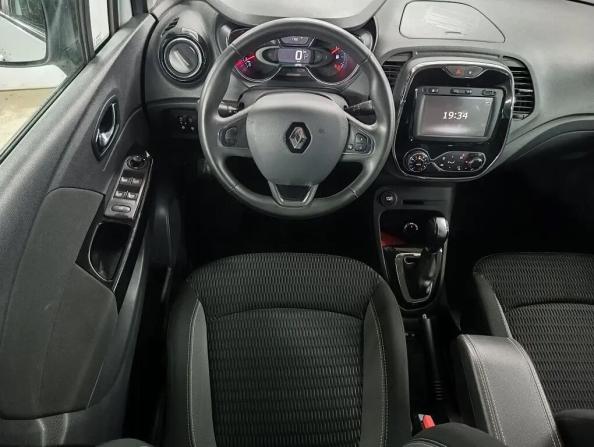 Renault Kaptur I с пробегом 2016 года, цена 1 349 000 рублей, 167000 км, внедорожник, Автокод Объявления