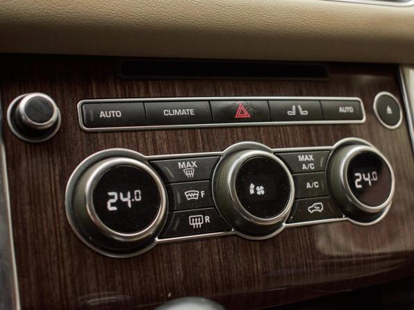 Land Rover Range Rover Sport II с пробегом 2015 года, цена 2 600 000 рублей, 227651 км, внедорожник, Автокод Объявления
