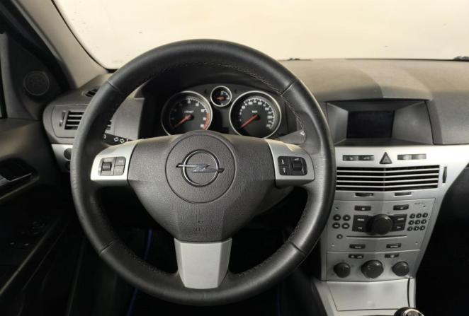 Opel Astra H Рестайлинг с пробегом 2010 года, цена 490 000 рублей, 228899 км, седан, Автокод Объявления