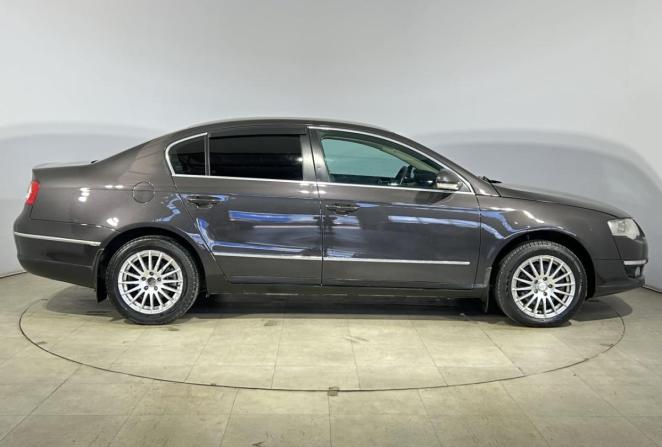Volkswagen Passat B6 с пробегом 2006 года, цена 645 000 рублей, 242598 км, седан, Автокод Объявления