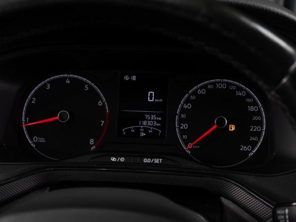 Volkswagen Polo V Рестайлинг с пробегом 2020 года, цена 1 365 000 рублей, 118303 км, седан, Автокод Объявления
