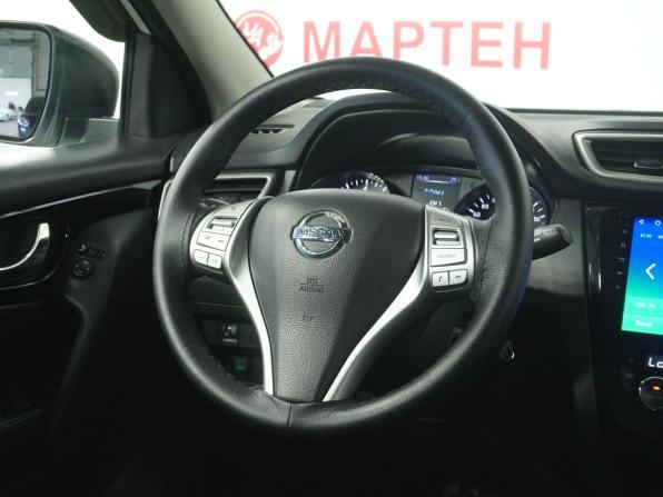 Nissan Qashqai II с пробегом 2018 года, цена 1 699 000 рублей, 112088 км, внедорожник, Автокод Объявления