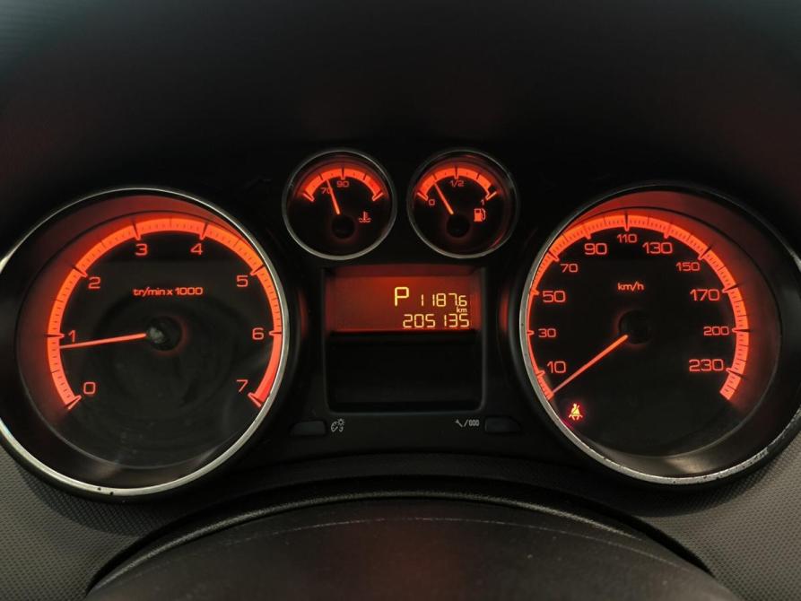 Peugeot 308 I Рестайлинг Казань  - изображение 16