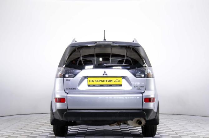 Mitsubishi Outlander II с пробегом 2008 года, цена 969 000 рублей, 225500 км, внедорожник, Автокод Объявления