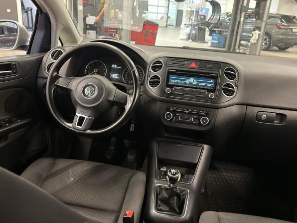 Volkswagen Golf Plus II с пробегом 2011 года, цена 570 000 рублей, 251227 км, хэтчбек, Автокод Объявления