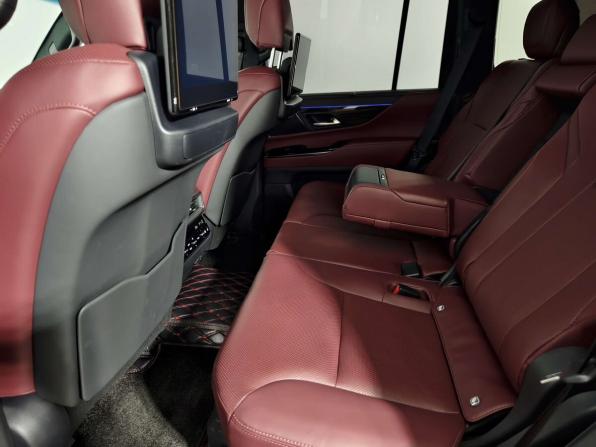 Lexus LX IV с пробегом 2025 года, цена 15 400 000 рублей, 8394 км, внедорожник, Автокод Объявления