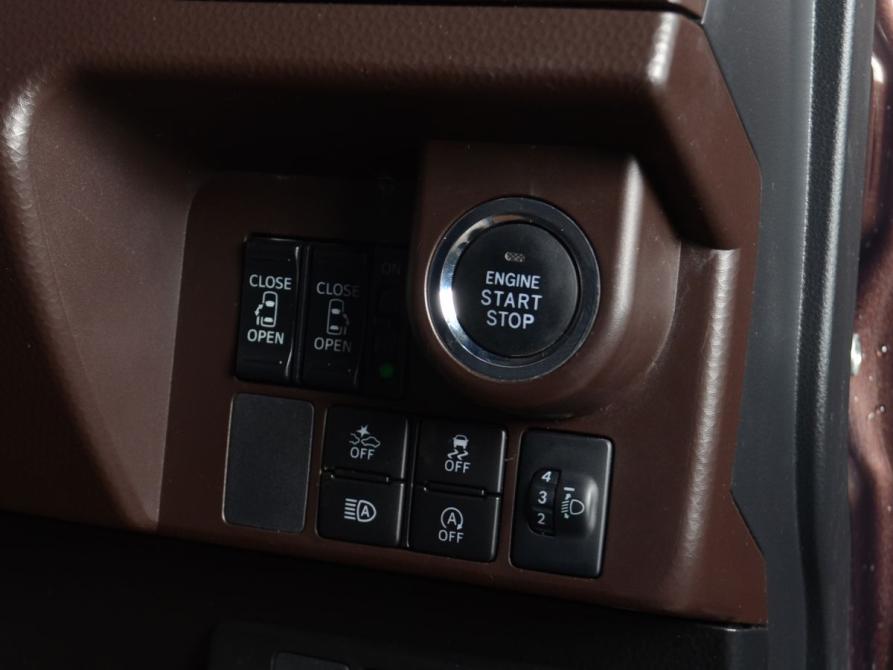 Toyota Roomy I Кемерово  - изображение 17