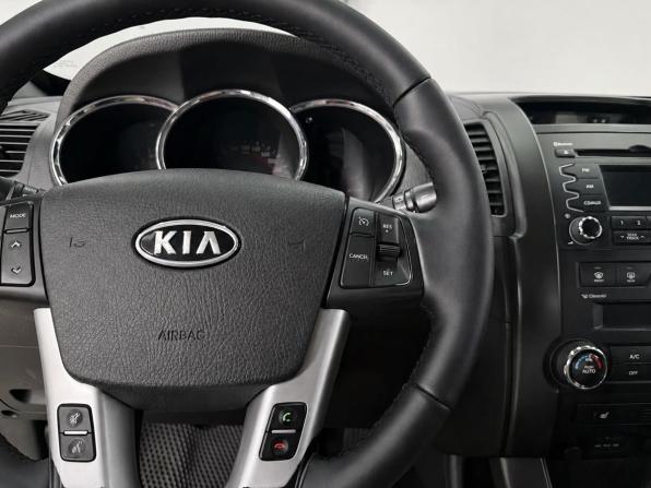 Kia Sorento II с пробегом 2012 года, цена 1 299 000 рублей, 279970 км, внедорожник, Автокод Объявления