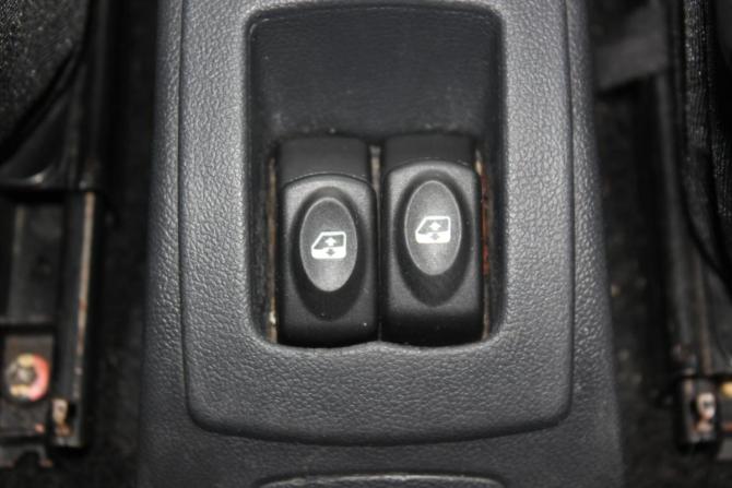 Renault Sandero I с пробегом 2014 года, цена 637 000 рублей, 191577 км, хэтчбек, Автокод Объявления