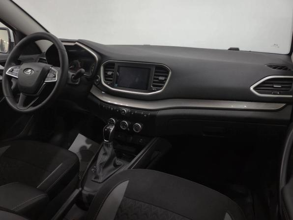 Lada (ВАЗ) Vesta I Рестайлинг (NG) с пробегом 2024 года, цена 1 320 000 рублей, 25699 км, седан, Автокод Объявления