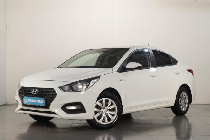 Hyundai Solaris II с пробегом 2017 года, цена 1 129 000 рублей, 141200 км, седан, Автокод Объявления
