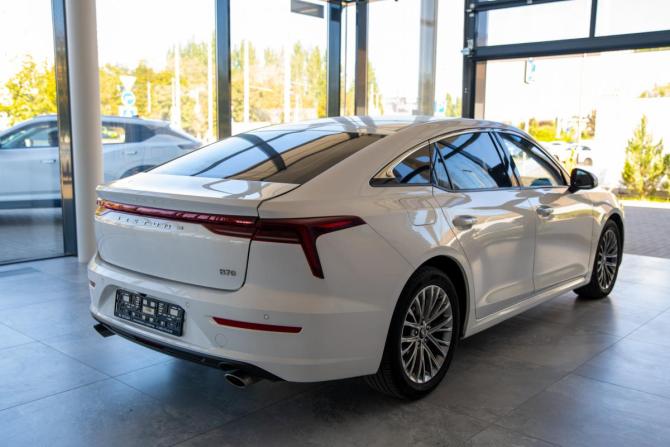FAW Bestune B70 I с пробегом 2023 года, цена 2 450 000 рублей, 53567 км, лифтбек, Автокод Объявления