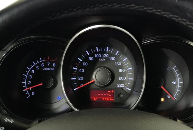 Kia Rio III с пробегом 2015 года, цена 1 020 000 рублей, 77503 км, хэтчбек, Автокод Объявления