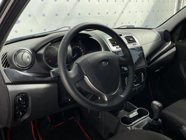 Lada (ВАЗ) Granta I Рестайлинг с пробегом 2024 года, цена 895 000 рублей, 46359 км, седан, Автокод Объявления