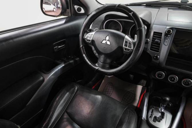 Mitsubishi Outlander II с пробегом 2008 года, цена 1 149 000 рублей, 273000 км, внедорожник, Автокод Объявления