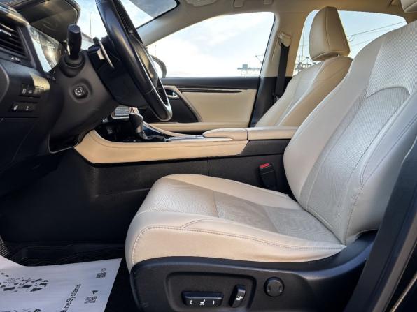 Lexus RX IV Рестайлинг с пробегом 2021 года, цена 5 240 000 рублей, 77840 км, внедорожник, Автокод Объявления