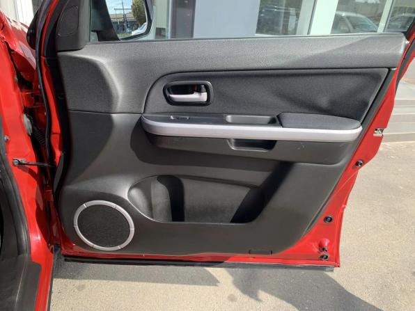 Suzuki Grand Vitara II Рестайлинг 2 с пробегом 2013 года, цена 1 335 000 рублей, 117000 км, внедорожник, Автокод Объявления