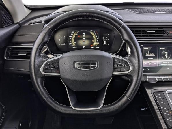 Geely Atlas Pro с пробегом 2022 года, цена 1 720 000 рублей, 98019 км, внедорожник, Автокод Объявления