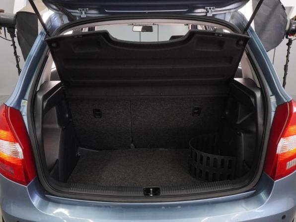 Skoda Fabia II Рестайлинг с пробегом 2011 года, цена 774 000 рублей, 110683 км, хэтчбек, Автокод Объявления