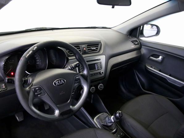 Kia Rio III Рестайлинг с пробегом 2016 года, цена 725 000 рублей, 145541 км, хэтчбек, Автокод Объявления