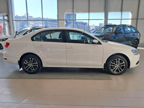 Volkswagen Jetta VI с пробегом 2014 года, цена 1 377 000 рублей, 60291 км, седан, Автокод Объявления