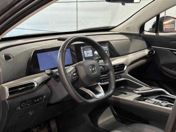 Changan UNI-T I с пробегом 2024 года, цена 2 247 000 рублей, 28377 км, внедорожник, Автокод Объявления