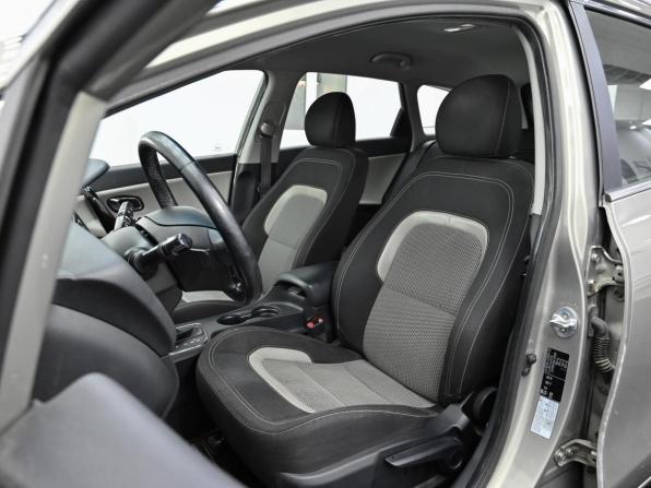 Kia Ceed II Рестайлинг с пробегом 2016 года, цена 1 199 000 рублей, 179000 км, универсал, Автокод Объявления