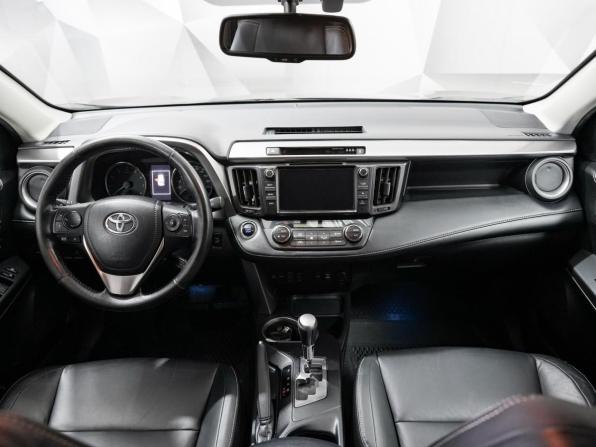 Toyota RAV4 IV (XA40) Рестайлинг с пробегом 2018 года, цена 2 696 000 рублей, 101000 км, внедорожник, Автокод Объявления