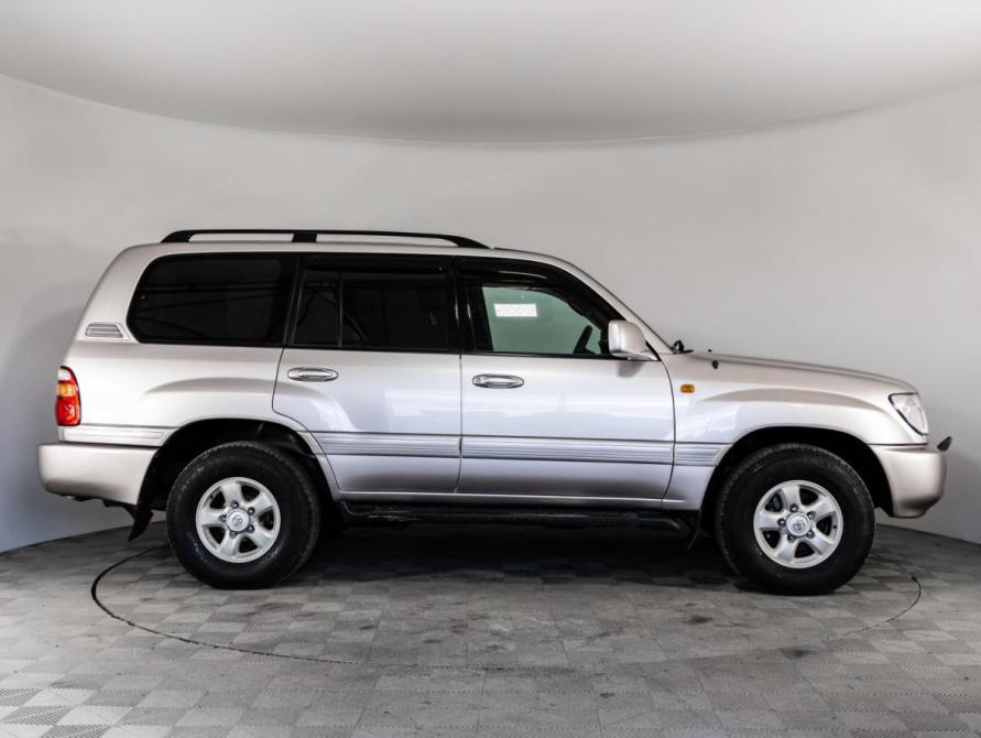 Toyota Land Cruiser 100 Series Санкт-Петербург  - изображение 4