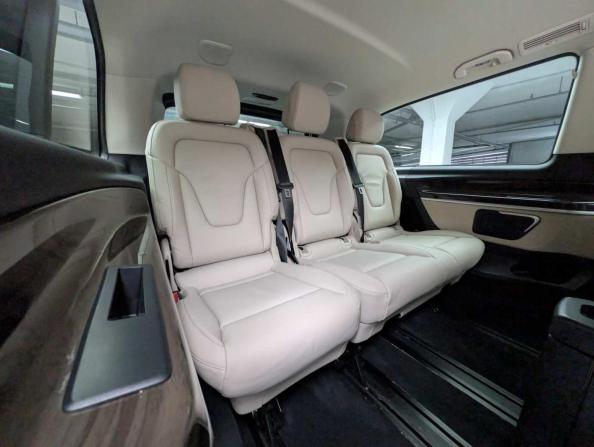 Mercedes-Benz V-Класс III (W447) Рестайлинг с пробегом 2023 года, цена 8 799 000 рублей, 68248 км, минивэн, Автокод Объявления