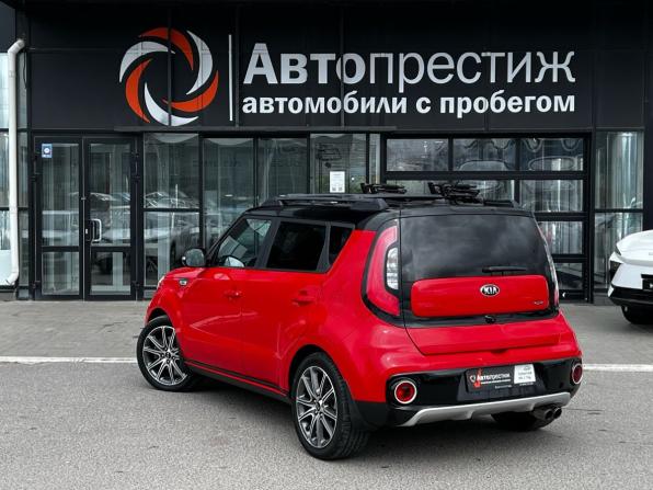 Kia Soul II Рестайлинг с пробегом 2017 года, цена 1 630 000 рублей, 130150 км, хэтчбек, Автокод Объявления