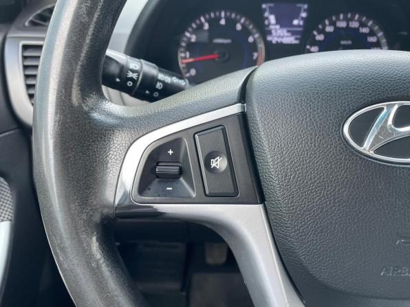 Hyundai Solaris I с пробегом 2011 года, цена 480 000 рублей, 244900 км, седан, Автокод Объявления