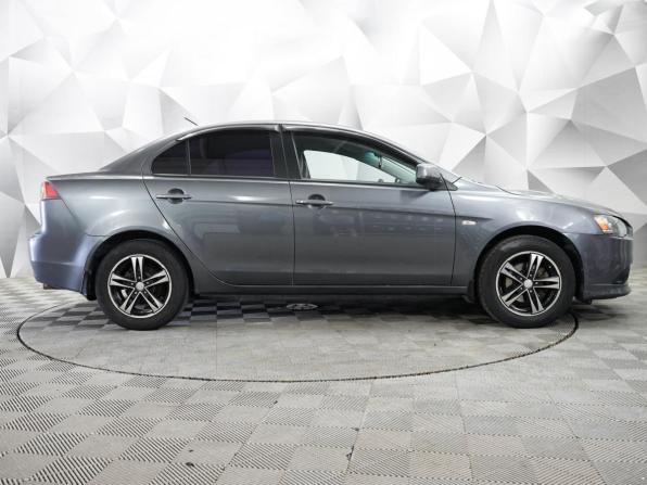 Mitsubishi Lancer X Рестайлинг с пробегом 2011 года, цена 675 000 рублей, 173200 км, седан, Автокод Объявления