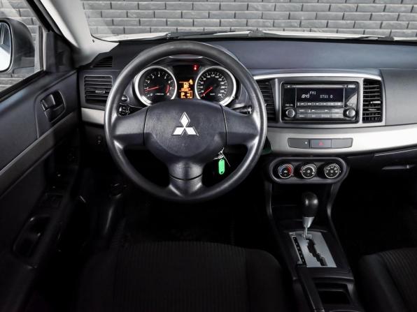 Mitsubishi Lancer X Рестайлинг с пробегом 2014 года, цена 900 000 рублей, 171030 км, седан, Автокод Объявления