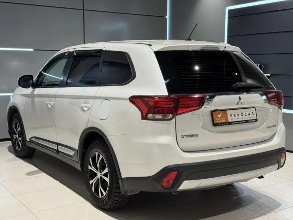 Mitsubishi Outlander III Рестайлинг 2 с пробегом 2016 года, цена 1 845 000 рублей, 128086 км, внедорожник, Автокод Объявления
