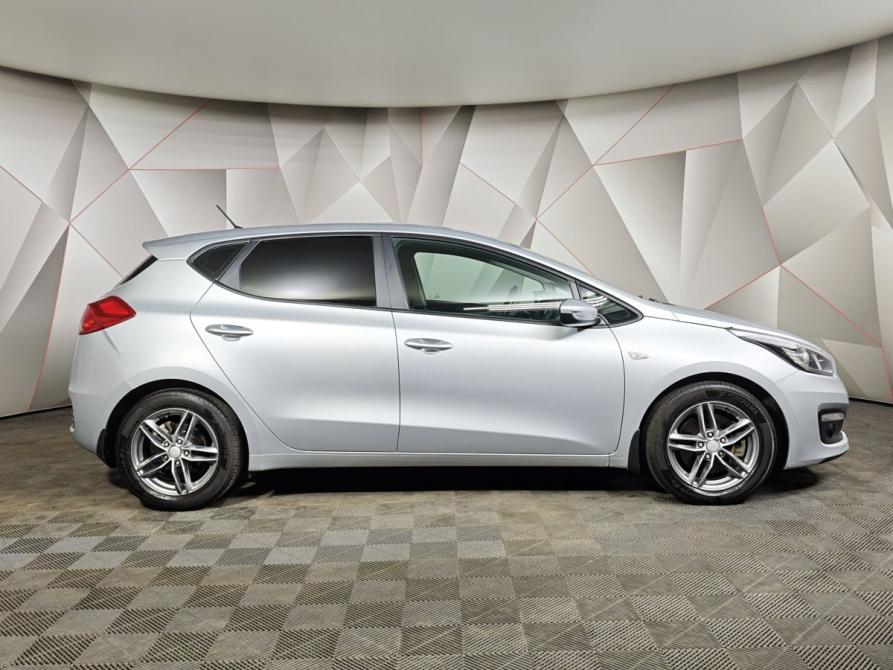Kia Ceed II Рестайлинг Москва  - изображение 6