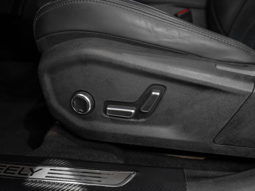 Geely Monjaro I Москва  - изображение 14