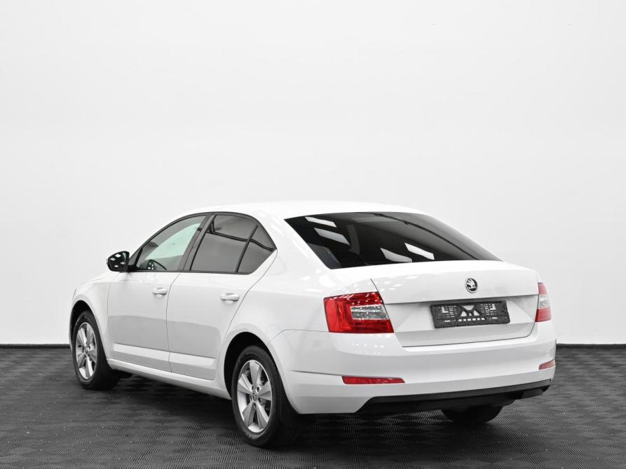 Skoda Octavia III (A7) Москва  - изображение 4