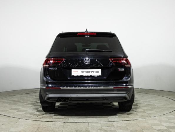 Volkswagen Tiguan II с пробегом 2017 года, цена 2 925 000 рублей, 88903 км, внедорожник, Автокод Объявления